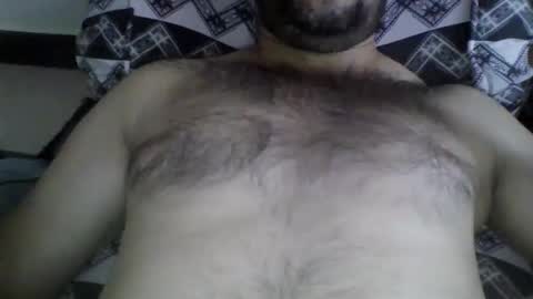 Snapshot of its_me_2323 chatting on 06-04-26, 07:25 its_me_2323 online show from 06-04-26, 07:25