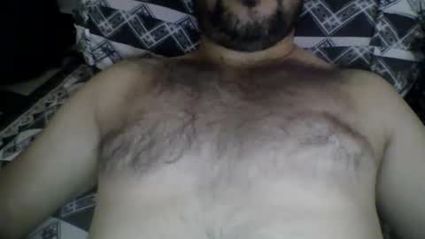 Snapshot of its_me_2323 chatting on 06-08-26, 05:30 its_me_2323 online show from 06-08-26, 05:30
