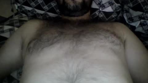 Snapshot of its_me_2323 chatting on 06-14-26, 06:04 its_me_2323 online show from 06-14-26, 06:04