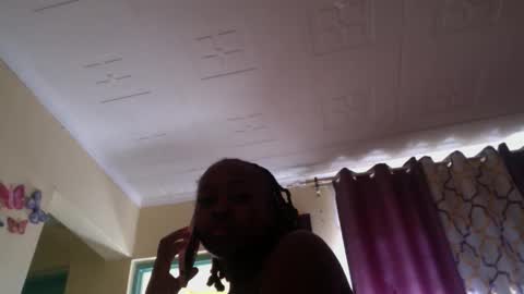 Snapshot of its_sweet chatting on 03-16-26, 04:51 BigAss horny online show from 03-16-26, 04:51