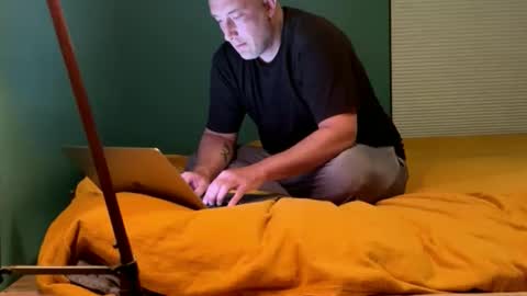 Snapshot of itsanexperiment chatting on 03-02-26, 04:25 itsanexperiment online show from 03-02-26, 04:25