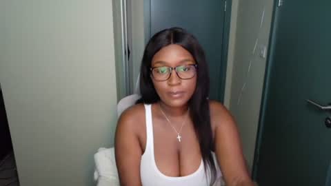 itsanna_b online show from 07-29-26, 02:43