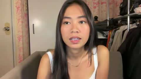 Snapshot of itscandygurl chatting on 06-02-26, 11:23 Candy online show from 06-02-26, 11:23