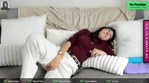 itschloelaurent online show from 05-16-26, 06:28