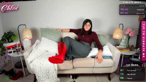 itschloelaurent online show from 07-27-26, 07:21