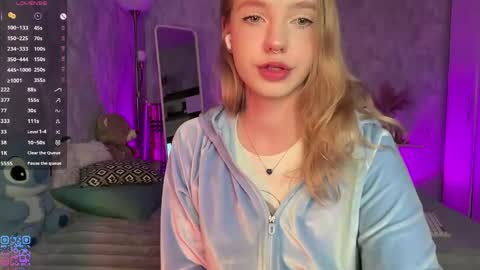 Eva online show from 05-25-26, 05:57