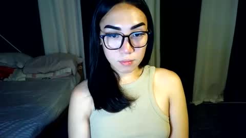 itsmehotqueen online show from 05-18-26, 07:47