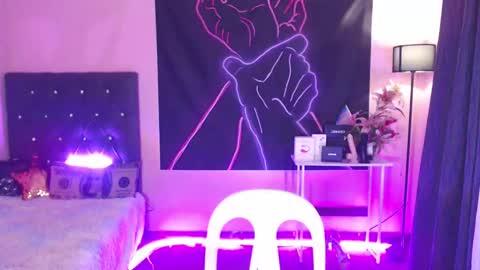 Siana online show from 03-12-25, 08:19