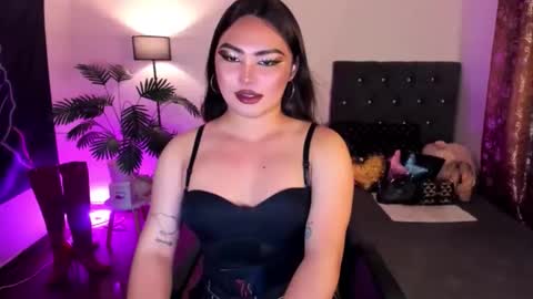 Siana online show from 05-04-26, 01:07