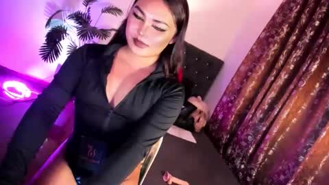 Siana online show from 05-26-26, 11:50