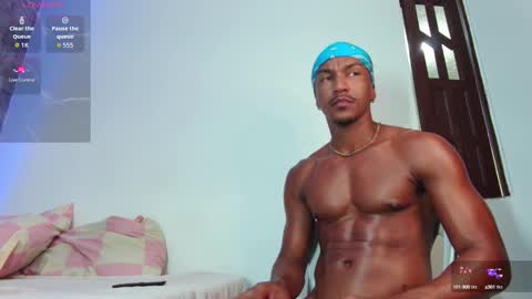 Snapshot of itsmikenoir chatting on 09-12-25, 10:10 Limited offer 50    online show from 09-12-25, 10:10