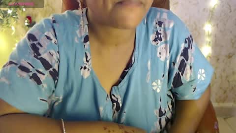 Mira online show from 06-06-26, 01:54