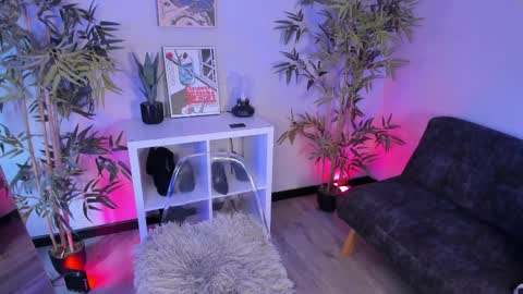 itsmroom online show from 04-01-26, 01:41