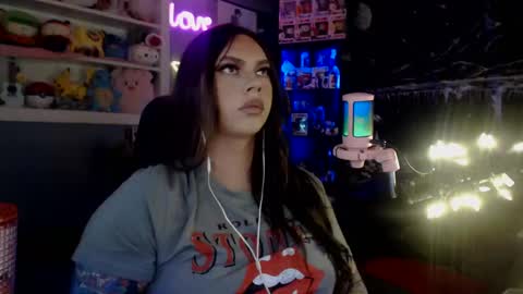 Nicki Foxx online show from 01-05-25, 03:32