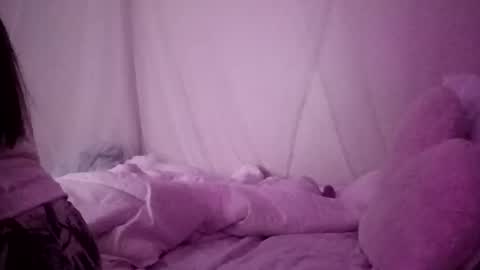 itspersialove online show from 10-15-25, 08:36