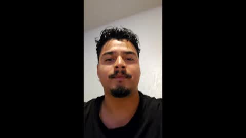 Snapshot of itswhatever1234 chatting on 03-18-26, 06:33 itswhatever1234 online show from 03-18-26, 06:33