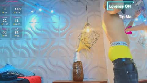 itszairen online show from 03-31-26, 03:19