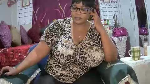 itumeleng74 online show from 02-17-26, 06:25