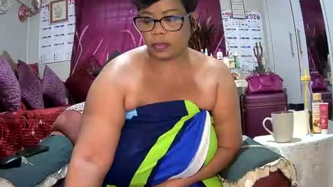 Snapshot of itumeleng74 chatting on 06-30-26, 06:14 itumeleng74 online show from 06-30-26, 06:14