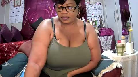 Snapshot of itumeleng74 chatting on 07-15-26, 06:18 itumeleng74 online show from 07-15-26, 06:18