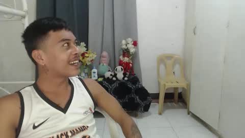 Jhonfred online show from 05-11-26, 02:45