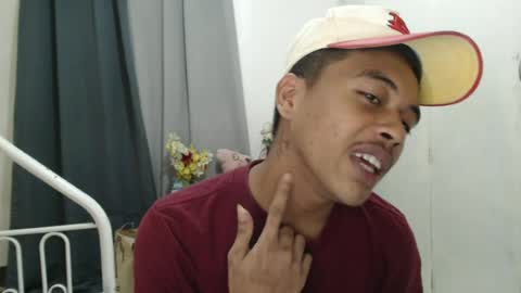 Snapshot of itzme_jhonfred chatting on 06-17-26, 01:01 Jhonfred online show from 06-17-26, 01:01