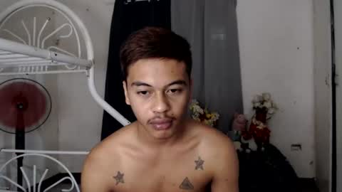 Snapshot of itzme_jhonfred chatting on 06-18-26, 11:36 Jhonfred online show from 06-18-26, 11:36