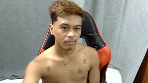 Snapshot of itzme_jhonfred chatting on 07-22-26, 10:51 Jhonfred online show from 07-22-26, 10:51