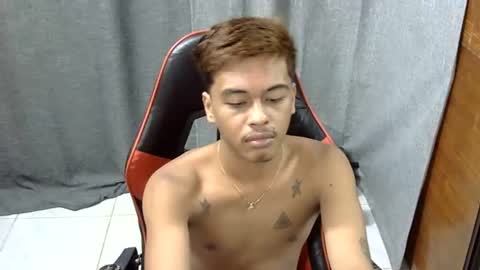 Snapshot of itzme_jhonfred chatting on 07-24-26, 01:20 Jhonfred online show from 07-24-26, 01:20