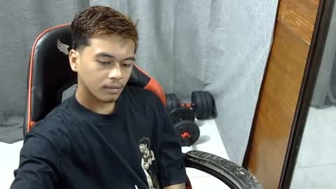 Snapshot of itzme_jhonfred chatting on 07-27-26, 10:55 Jhonfred online show from 07-27-26, 10:55
