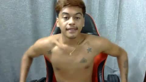 Snapshot of itzme_jhonfred chatting on 07-28-26, 12:48 Jhonfred online show from 07-28-26, 12:48