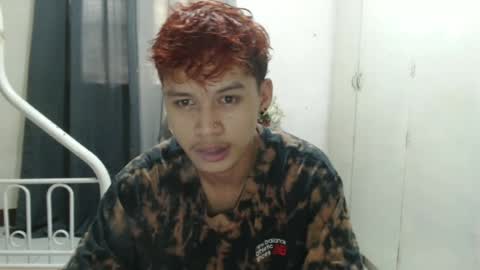 Snapshot of itzme_john chatting on 06-16-26, 03:42 itzme_john online show from 06-16-26, 03:42