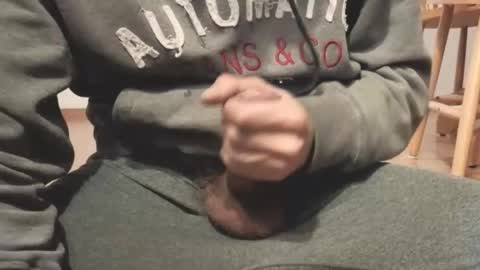 Snapshot of iuuuf2 chatting on 02-16-26, 05:03 Iuuuf2 or Samel online show from 02-16-26, 05:03