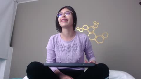 Snapshot of ivana_rose chatting on 01-13-25, 07:11 Adris online show from 01-13-25, 07:11