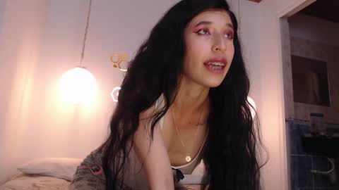 Snapshot of ivana_rose chatting on 01-30-25, 06:56 Adris online show from 01-30-25, 06:56