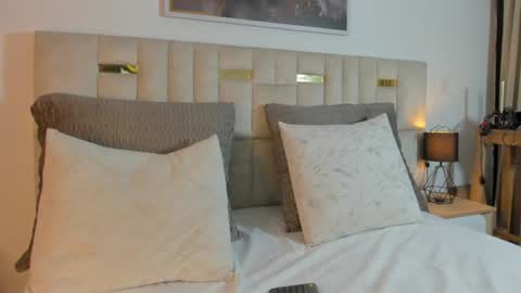 Snapshot of ivanna_sx chatting on 07-23-26, 12:03 IV A N N A online show from 07-23-26, 12:03