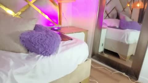 Snapshot of ivanna_sx chatting on 07-28-26, 02:13 IV A N N A online show from 07-28-26, 02:13