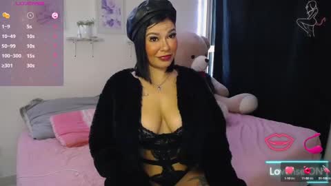 Snapshot of ivanna_wolf3 chatting on 02-08-25, 05:18 ivanna online show from 02-08-25, 05:18