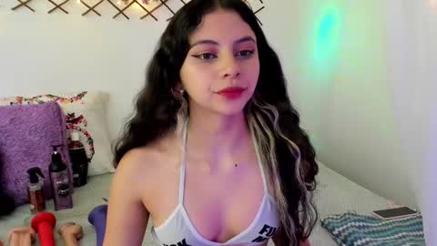 Ivanna online show from 11-25-25, 04:51