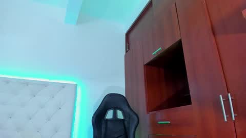 ivannapretyts online show from 09-25-25, 03:27