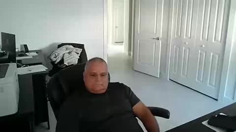 Snapshot of ivanny10 chatting on 01-14-25, 05:34 ivanny10 online show from 01-14-25, 05:34