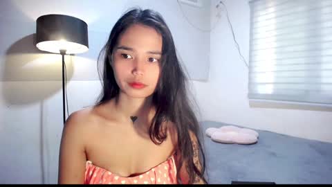 Snapshot of ivaxcx chatting on 12-19-24, 02:34 Ann online show from 12-19-24, 02:34