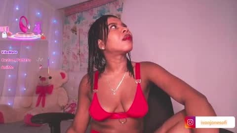  Ivon  Miss Jones  online show from 10-22-25, 02:56