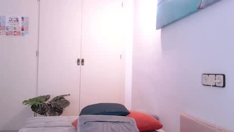 Ivonne online show from 01-22-25, 09:13