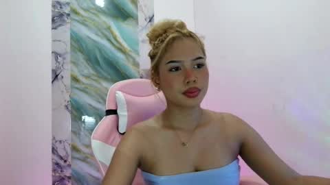 ivory_babe online show from 08-02-26, 07:07