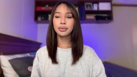 kirstenelsie online show from 01-07-26, 01:19