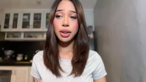 kirstenelsie online show from 02-17-26, 01:02