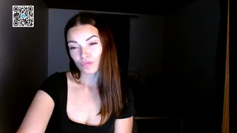 Snapshot of ivorymuse chatting on 06-09-26, 09:04 Lana online show from 06-09-26, 09:04