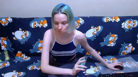 Ivy and Lester online show from 06-29-26, 05:02