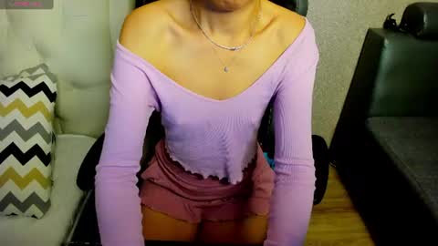 Ivy online show from 06-23-26, 01:47